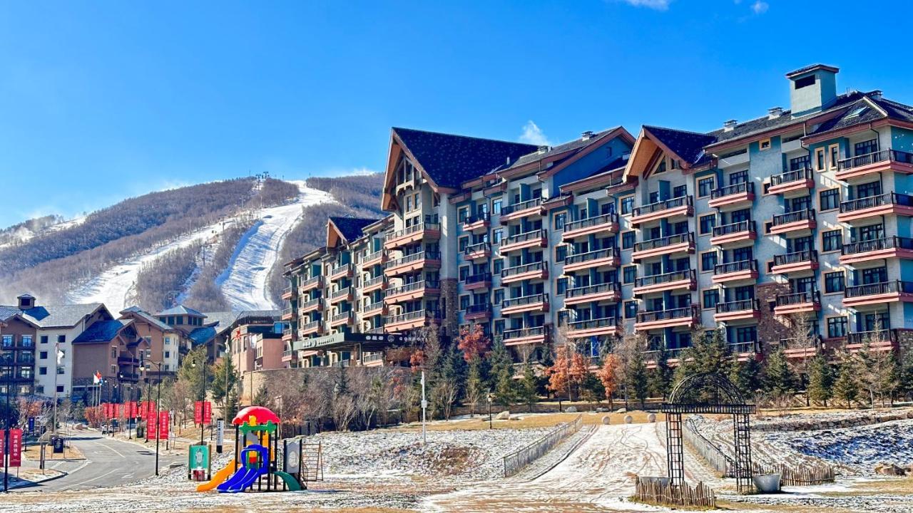 Ski And Suites At Thaiwoo Resort 逅雪套房民宿 Chongli Εξωτερικό φωτογραφία